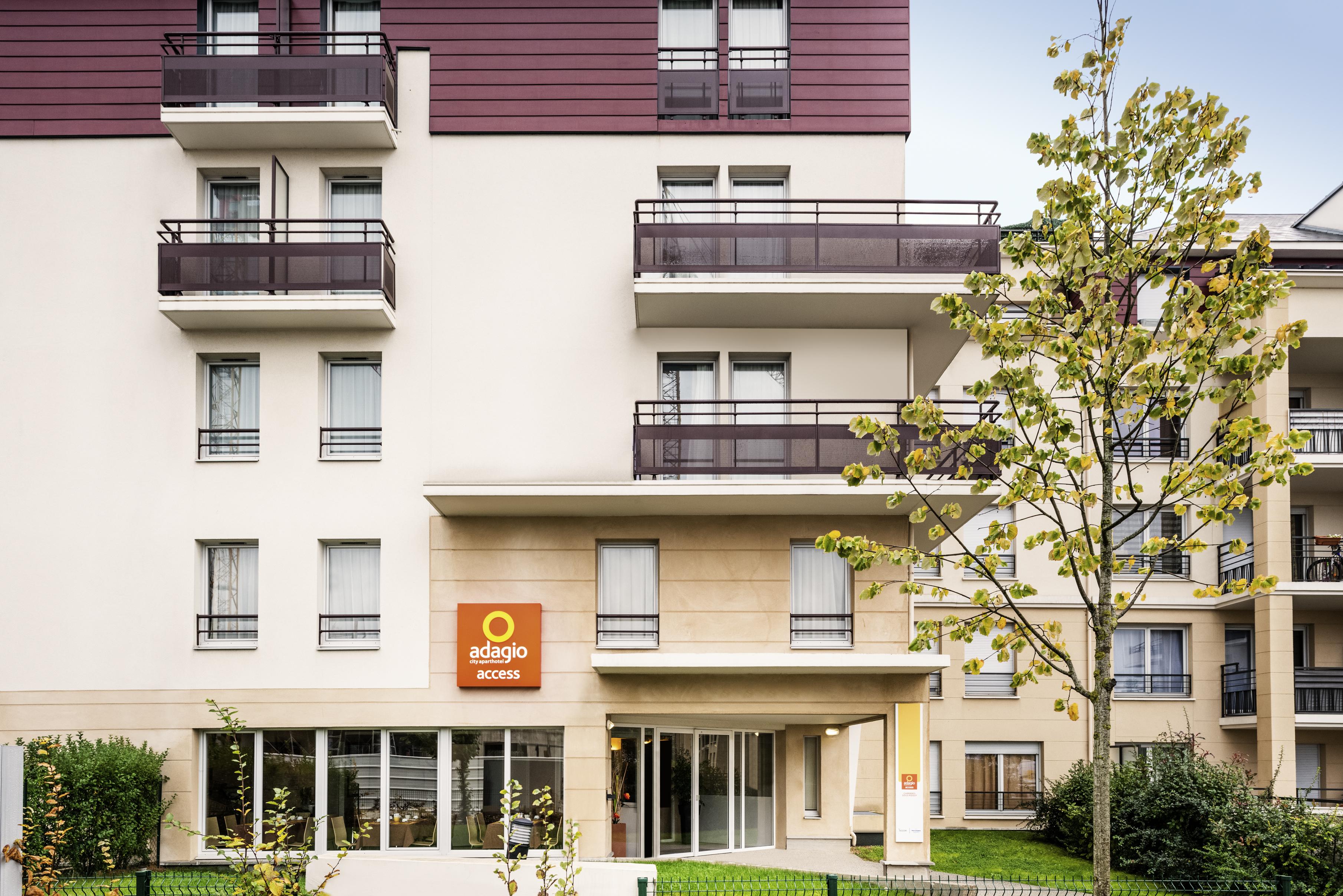 Aparthotel Adagio Access Carrieres Sous Poissy Экстерьер фото